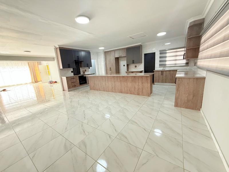 4 Bedroom Property for Sale in Vanderbijlpark CW 3 Gauteng
