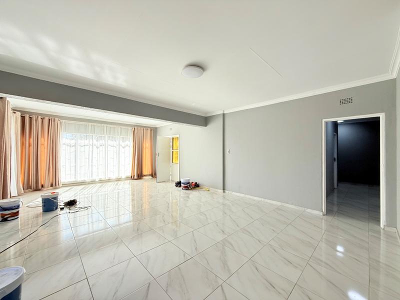 4 Bedroom Property for Sale in Vanderbijlpark CW 3 Gauteng