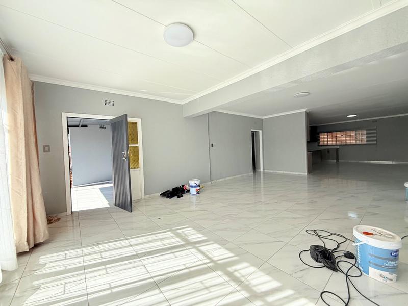 4 Bedroom Property for Sale in Vanderbijlpark CW 3 Gauteng