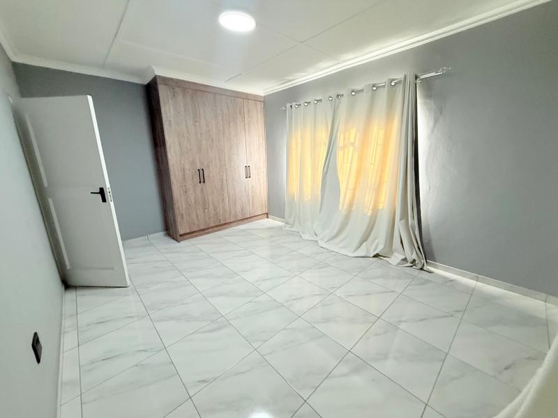 4 Bedroom Property for Sale in Vanderbijlpark CW 3 Gauteng