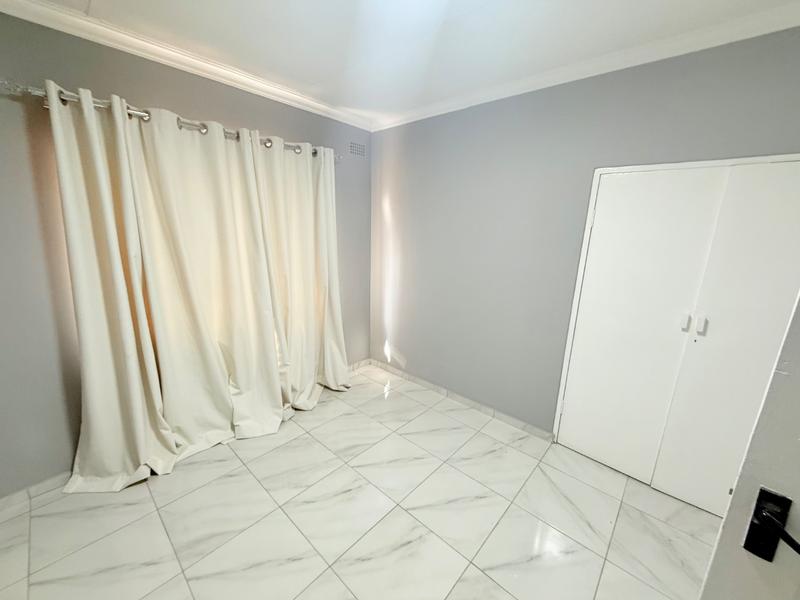 4 Bedroom Property for Sale in Vanderbijlpark CW 3 Gauteng