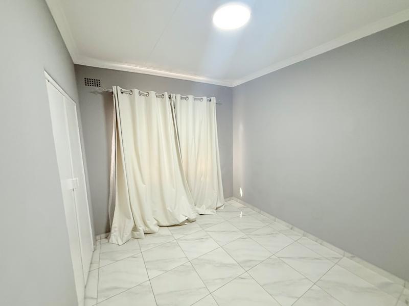 4 Bedroom Property for Sale in Vanderbijlpark CW 3 Gauteng