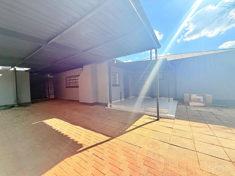4 Bedroom Property for Sale in Vanderbijlpark CW 3 Gauteng