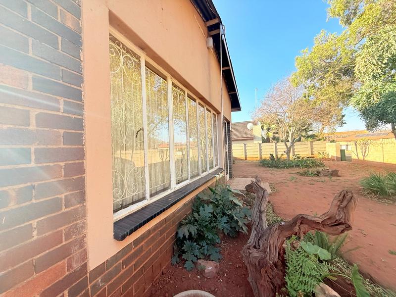 3 Bedroom Property for Sale in Vanderbijlpark CW 3 Gauteng