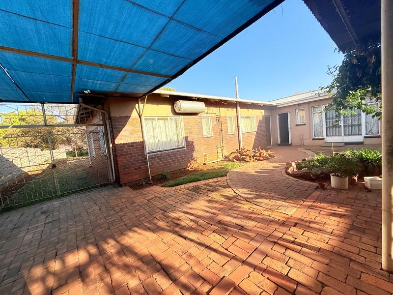 3 Bedroom Property for Sale in Vanderbijlpark CW 3 Gauteng