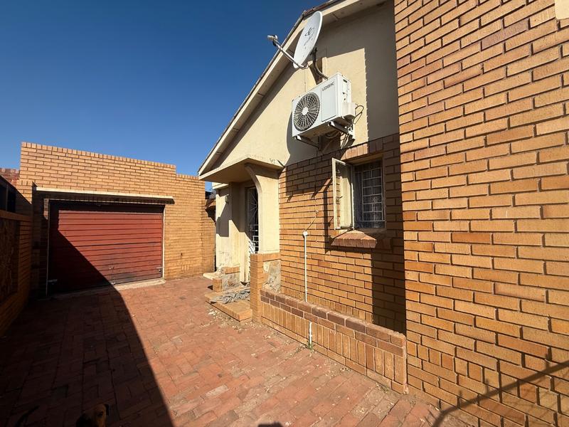 3 Bedroom Property for Sale in Vanderbijlpark CW 3 Gauteng