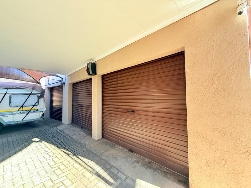 3 Bedroom Property for Sale in Vanderbijlpark CW 3 Gauteng
