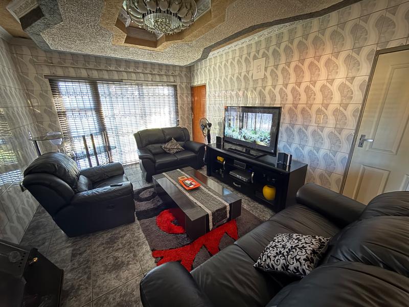 3 Bedroom Property for Sale in Vanderbijlpark CW 3 Gauteng