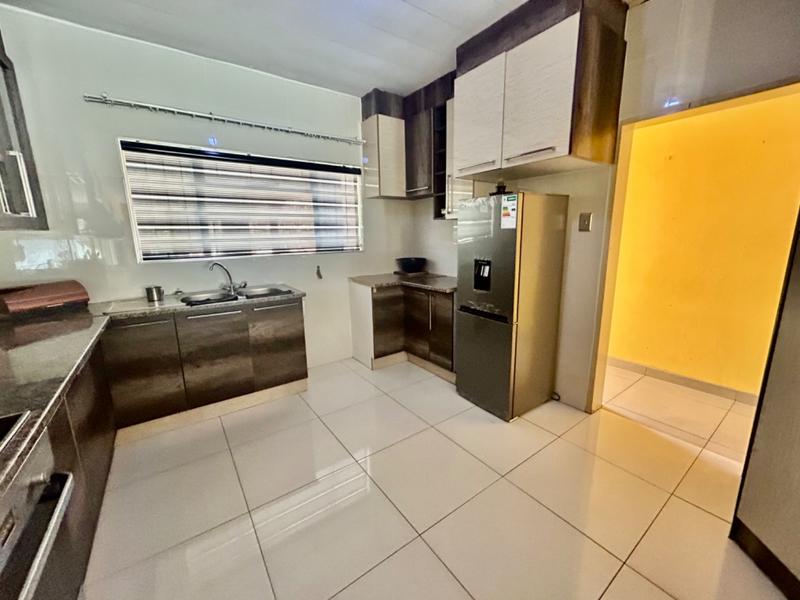 2 Bedroom Property for Sale in Vanderbijlpark CW 3 Gauteng