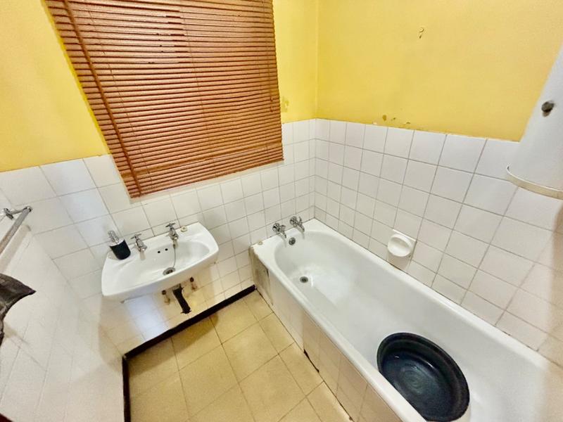 2 Bedroom Property for Sale in Vanderbijlpark CW 3 Gauteng