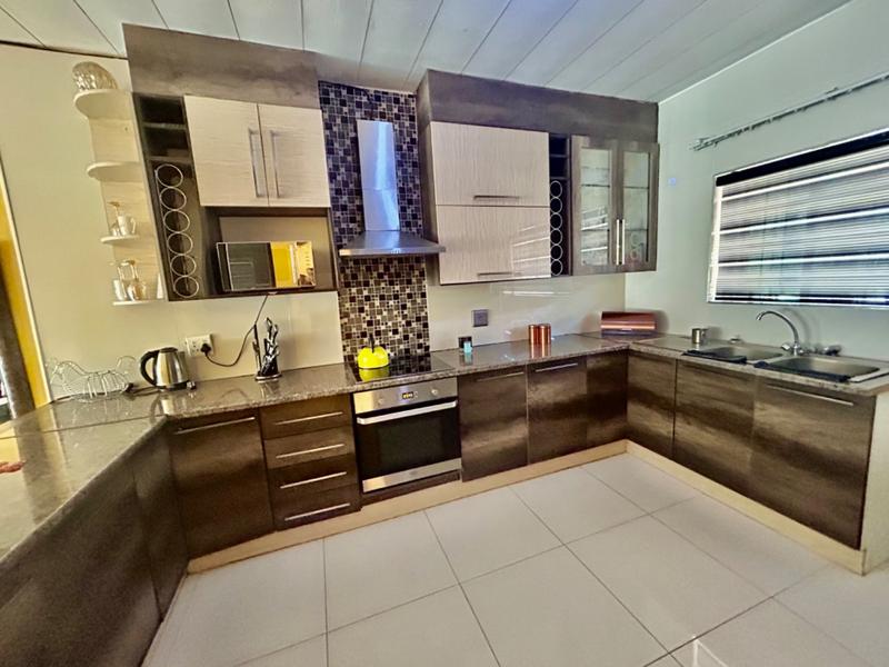 2 Bedroom Property for Sale in Vanderbijlpark CW 3 Gauteng