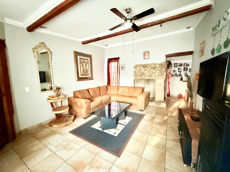 4 Bedroom Property for Sale in Vanderbijlpark CW 3 Gauteng