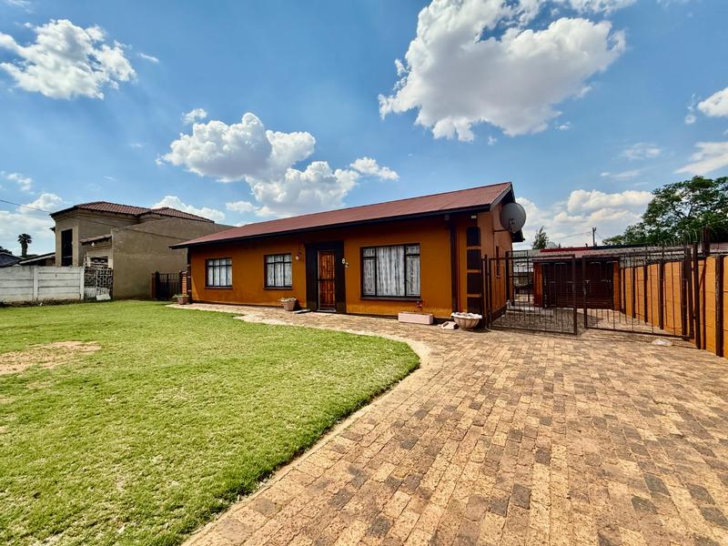 3 Bedroom Property for Sale in Vanderbijlpark CW 3 Gauteng
