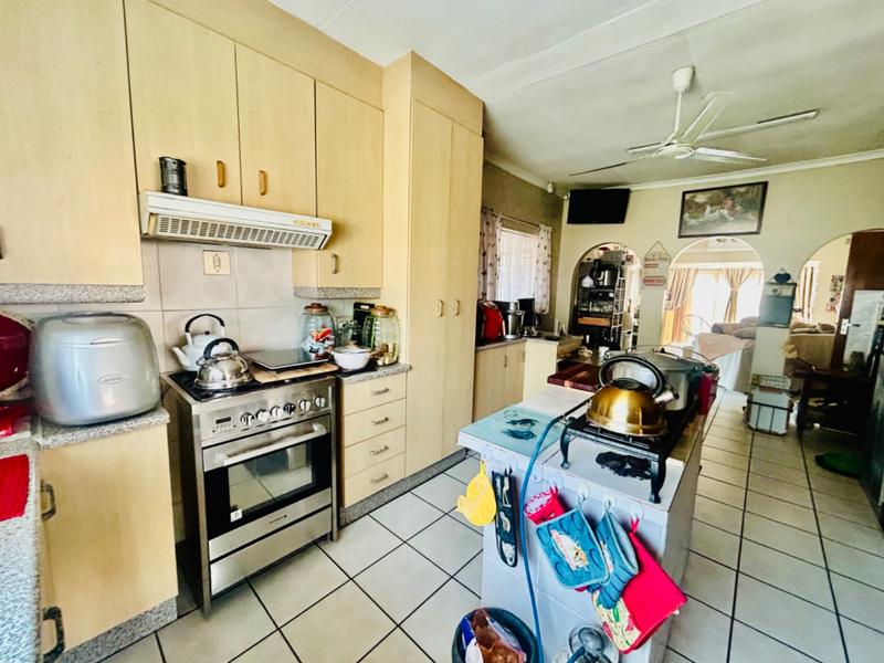 3 Bedroom Property for Sale in Vanderbijlpark CW 3 Gauteng