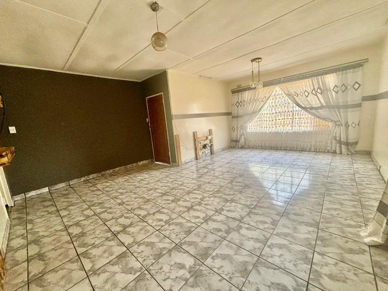 3 Bedroom Property for Sale in Vanderbijlpark CW 3 Gauteng