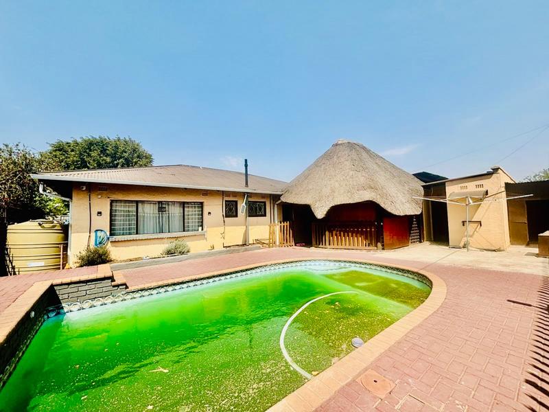 3 Bedroom Property for Sale in Vanderbijlpark CW 3 Gauteng