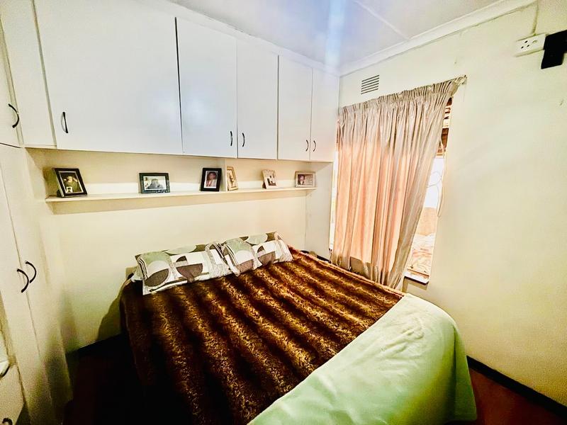 1 Bedroom Property for Sale in Vanderbijlpark CW 3 Gauteng