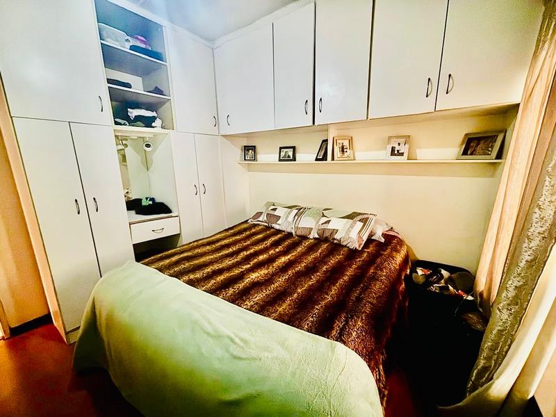 1 Bedroom Property for Sale in Vanderbijlpark CW 3 Gauteng