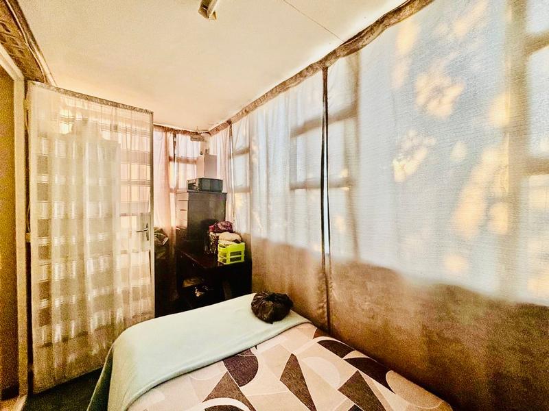 1 Bedroom Property for Sale in Vanderbijlpark CW 3 Gauteng