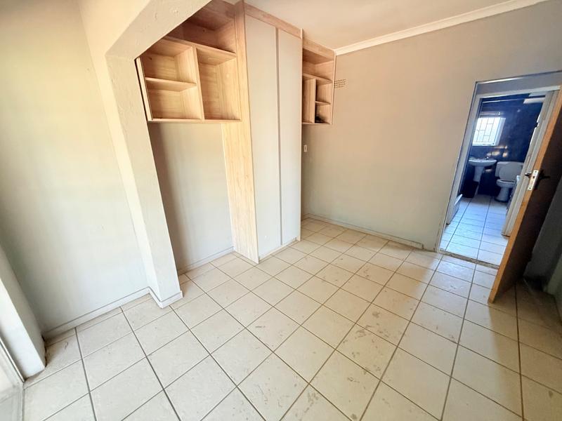 4 Bedroom Property for Sale in Vanderbijlpark CW 3 Gauteng