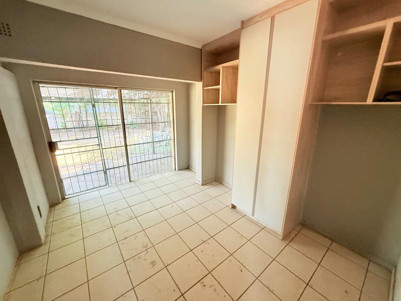 4 Bedroom Property for Sale in Vanderbijlpark CW 3 Gauteng