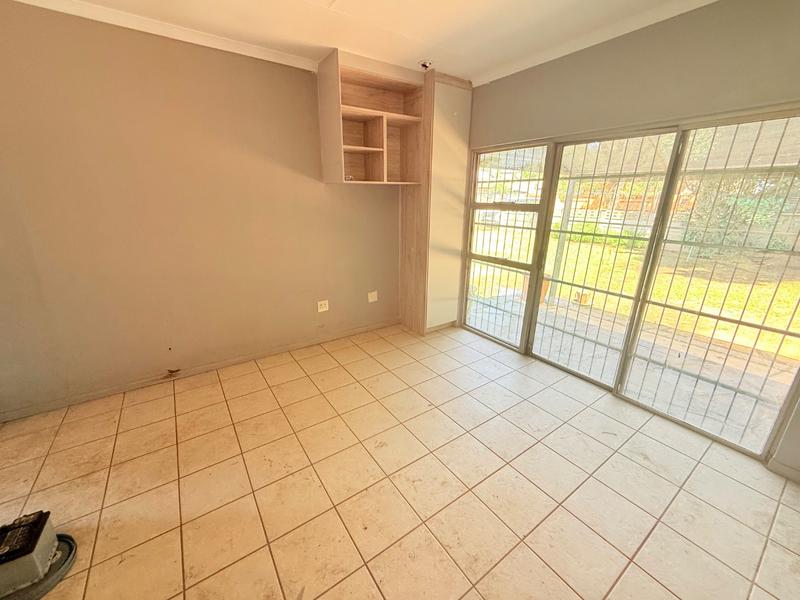 4 Bedroom Property for Sale in Vanderbijlpark CW 3 Gauteng