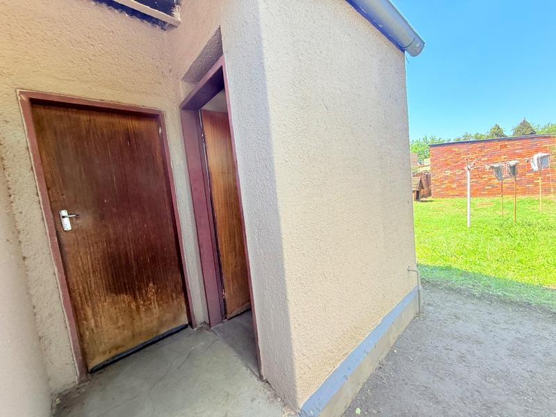 4 Bedroom Property for Sale in Vanderbijlpark CW 3 Gauteng