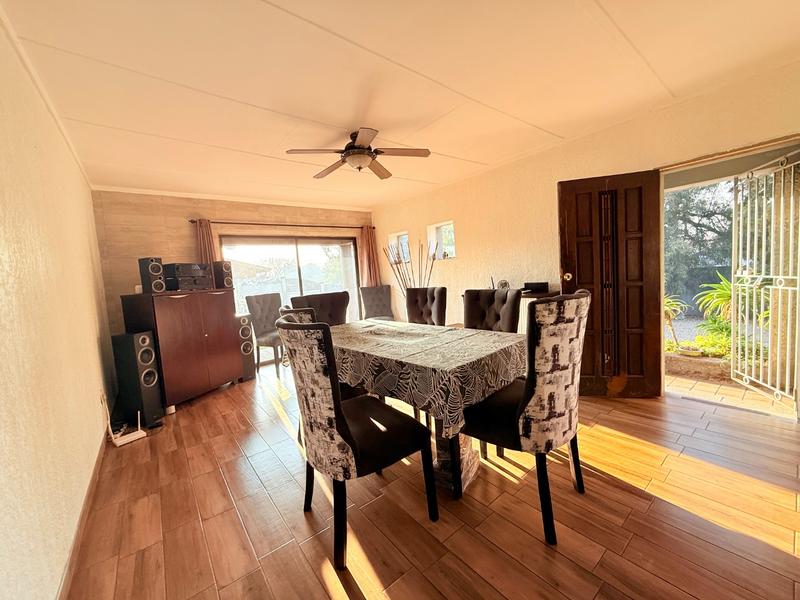 4 Bedroom Property for Sale in Vanderbijlpark CW 4 Gauteng