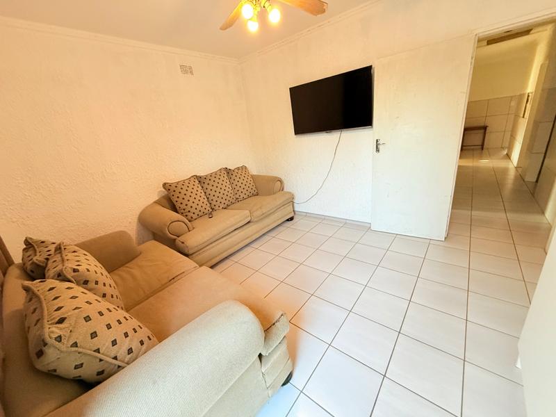 4 Bedroom Property for Sale in Vanderbijlpark CW 4 Gauteng