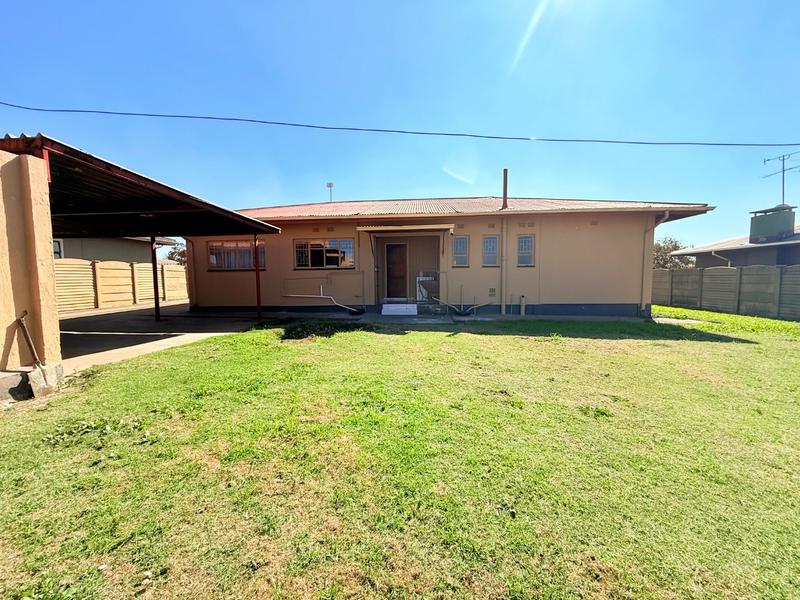 3 Bedroom Property for Sale in Vanderbijlpark CW 4 Gauteng