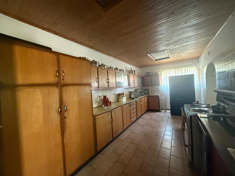 3 Bedroom Property for Sale in Vanderbijlpark CW 4 Gauteng