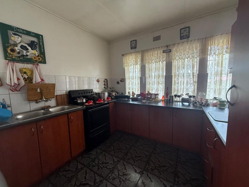 3 Bedroom Property for Sale in Vanderbijlpark CW 4 Gauteng