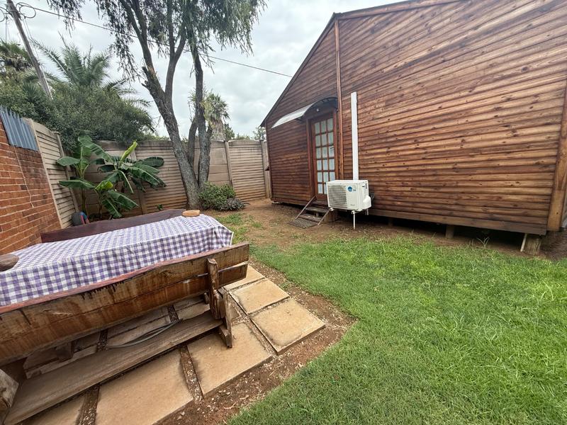 3 Bedroom Property for Sale in Vanderbijlpark CW 4 Gauteng