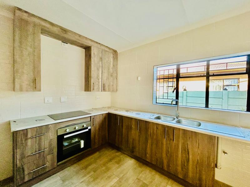 3 Bedroom Property for Sale in Vanderbijlpark CW 4 Gauteng