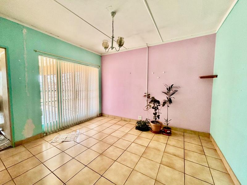 3 Bedroom Property for Sale in Vanderbijlpark CW 4 Gauteng