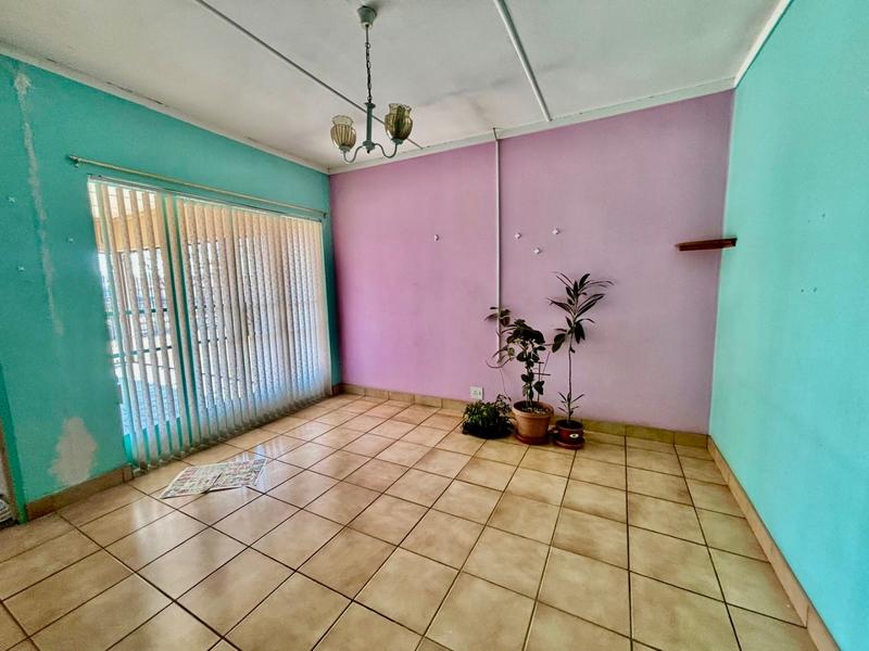 3 Bedroom Property for Sale in Vanderbijlpark CW 4 Gauteng