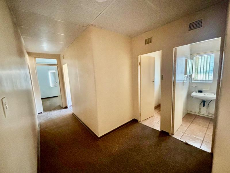 3 Bedroom Property for Sale in Vanderbijlpark CW 4 Gauteng