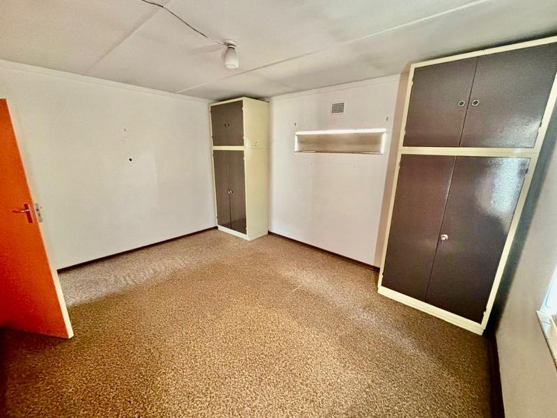 3 Bedroom Property for Sale in Vanderbijlpark CW 4 Gauteng