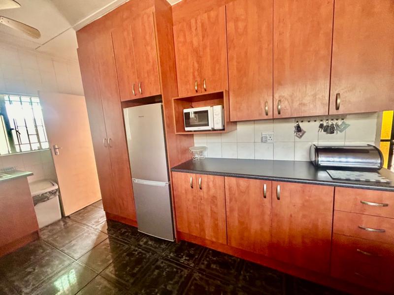3 Bedroom Property for Sale in Vanderbijlpark CW 4 Gauteng