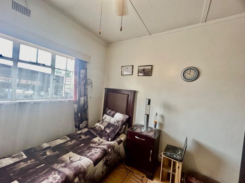 3 Bedroom Property for Sale in Vanderbijlpark CW 4 Gauteng