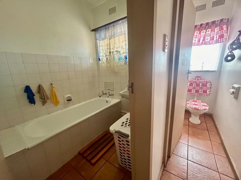 3 Bedroom Property for Sale in Vanderbijlpark CW 4 Gauteng