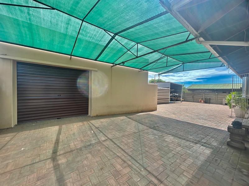 3 Bedroom Property for Sale in Vanderbijlpark CW 4 Gauteng