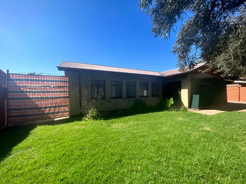 3 Bedroom Property for Sale in Vanderbijlpark CW 4 Gauteng
