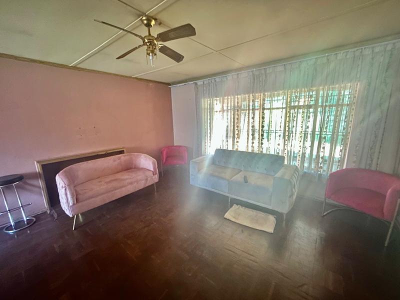 3 Bedroom Property for Sale in Vanderbijlpark CW 4 Gauteng