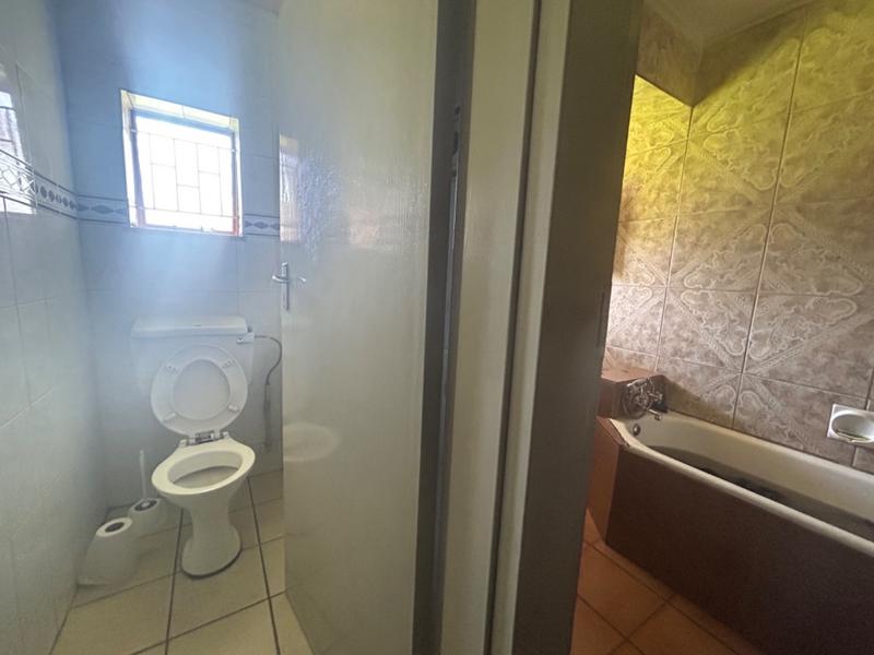 3 Bedroom Property for Sale in Vanderbijlpark CW 4 Gauteng