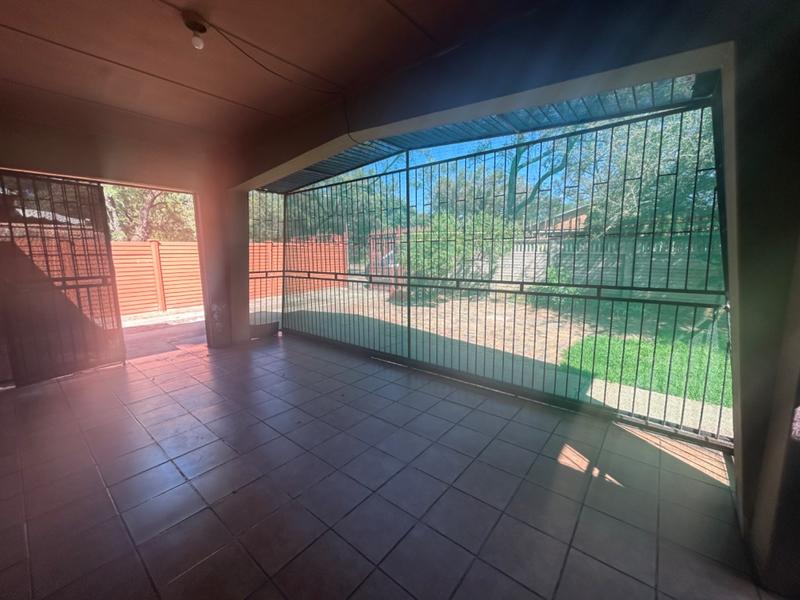 3 Bedroom Property for Sale in Vanderbijlpark CW 4 Gauteng