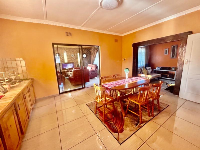3 Bedroom Property for Sale in Vanderbijlpark CW 4 Gauteng