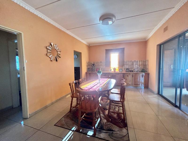 3 Bedroom Property for Sale in Vanderbijlpark CW 4 Gauteng