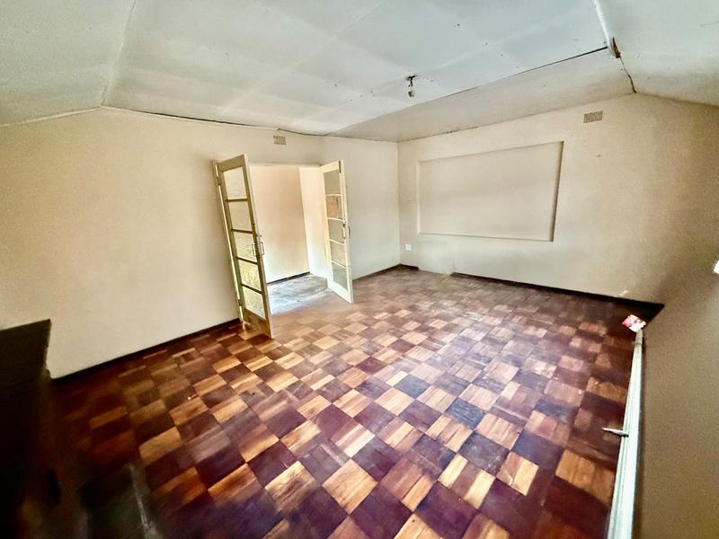8 Bedroom Property for Sale in Vanderbijlpark CW 5 Gauteng