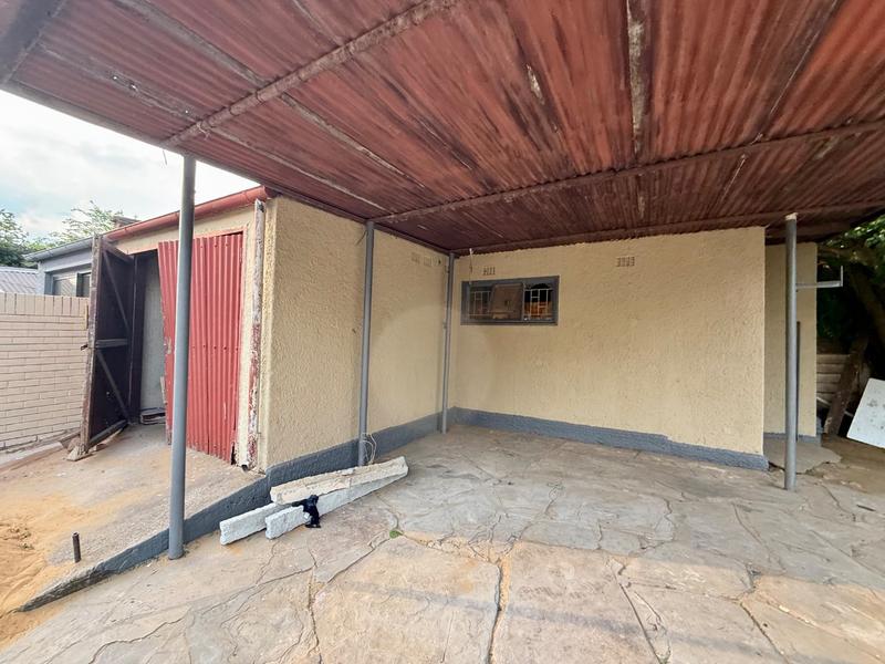 8 Bedroom Property for Sale in Vanderbijlpark CW 5 Gauteng